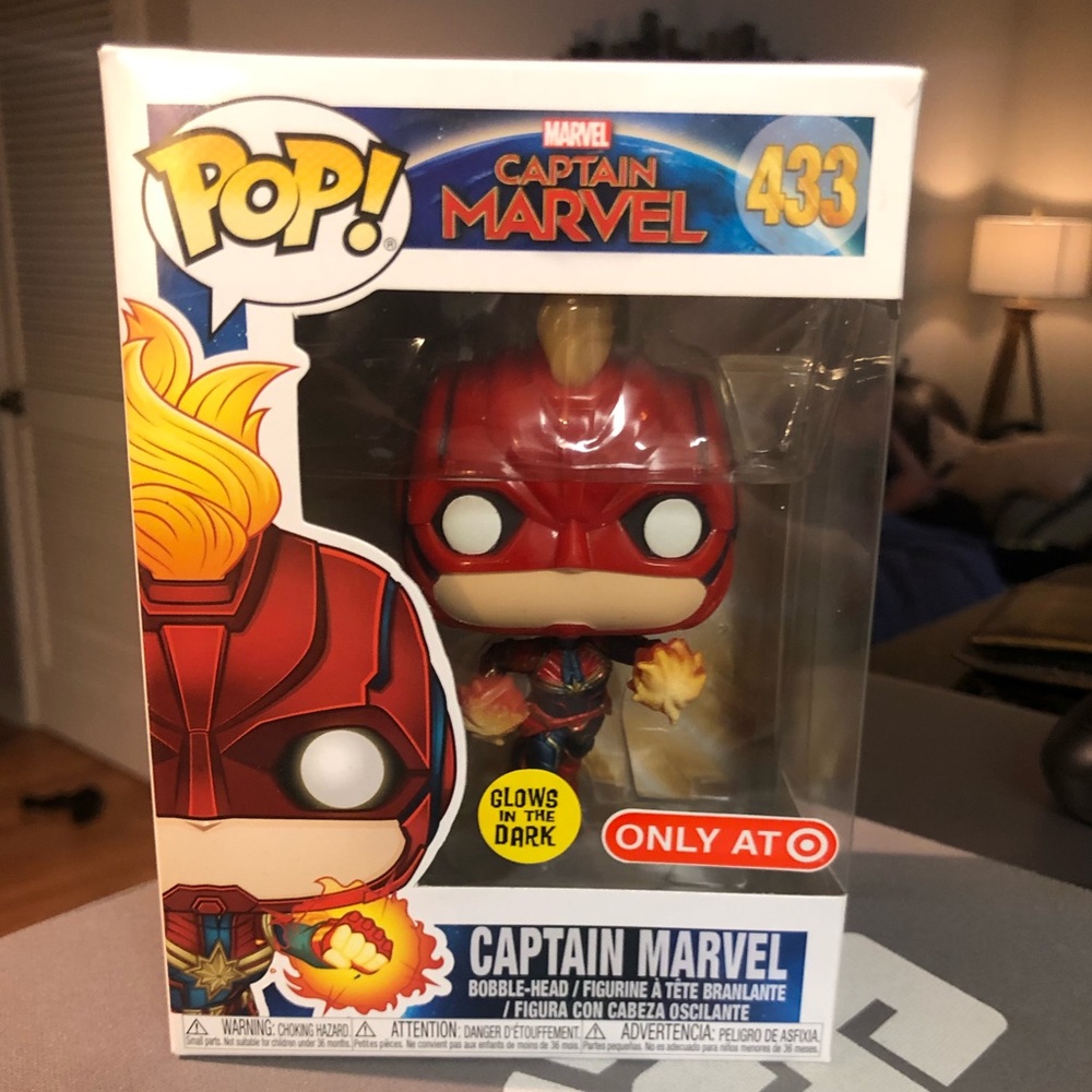 Target Exclusive Captain Marvel Funko POP #433
